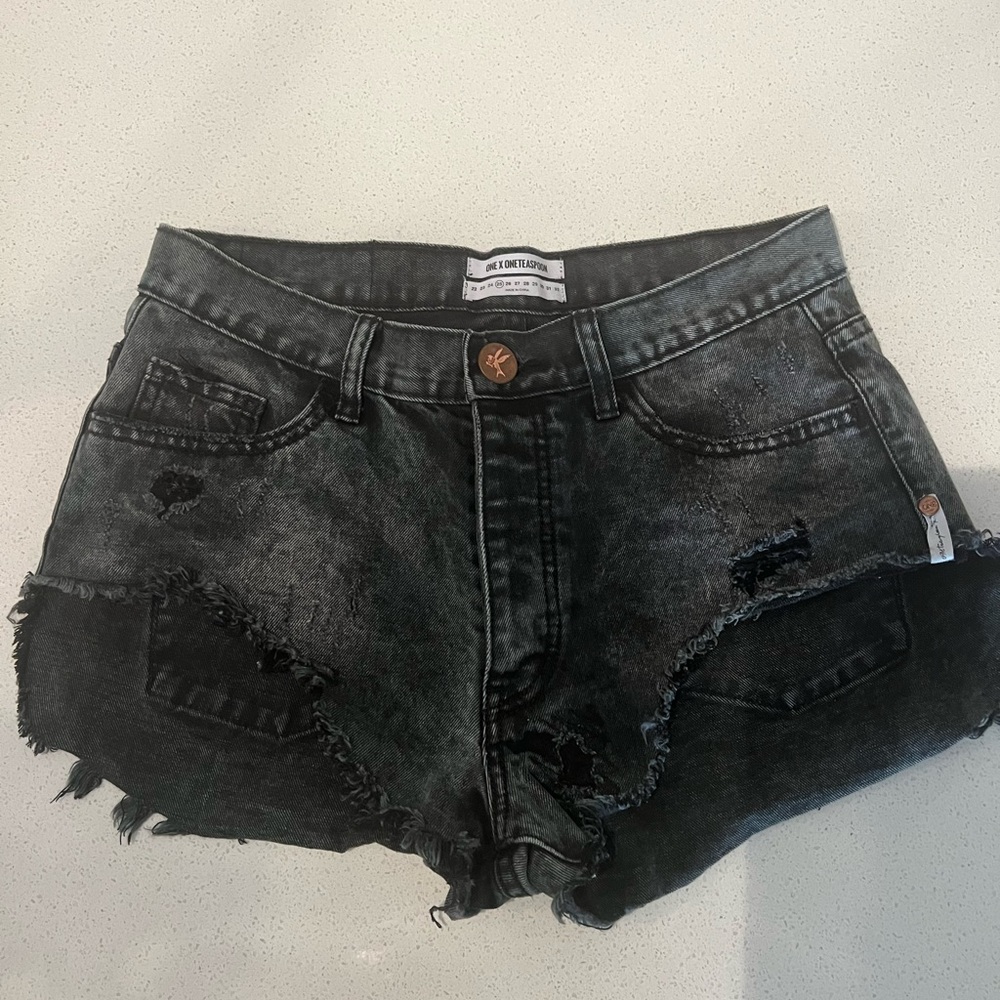 one teaspoon shorts
